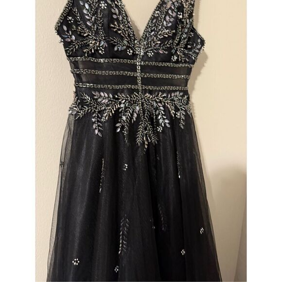 GB Size 3 Beaded Bodice Formal Gown Black Tulle Bottom Evening Special Occasion - Picture 9 of 16